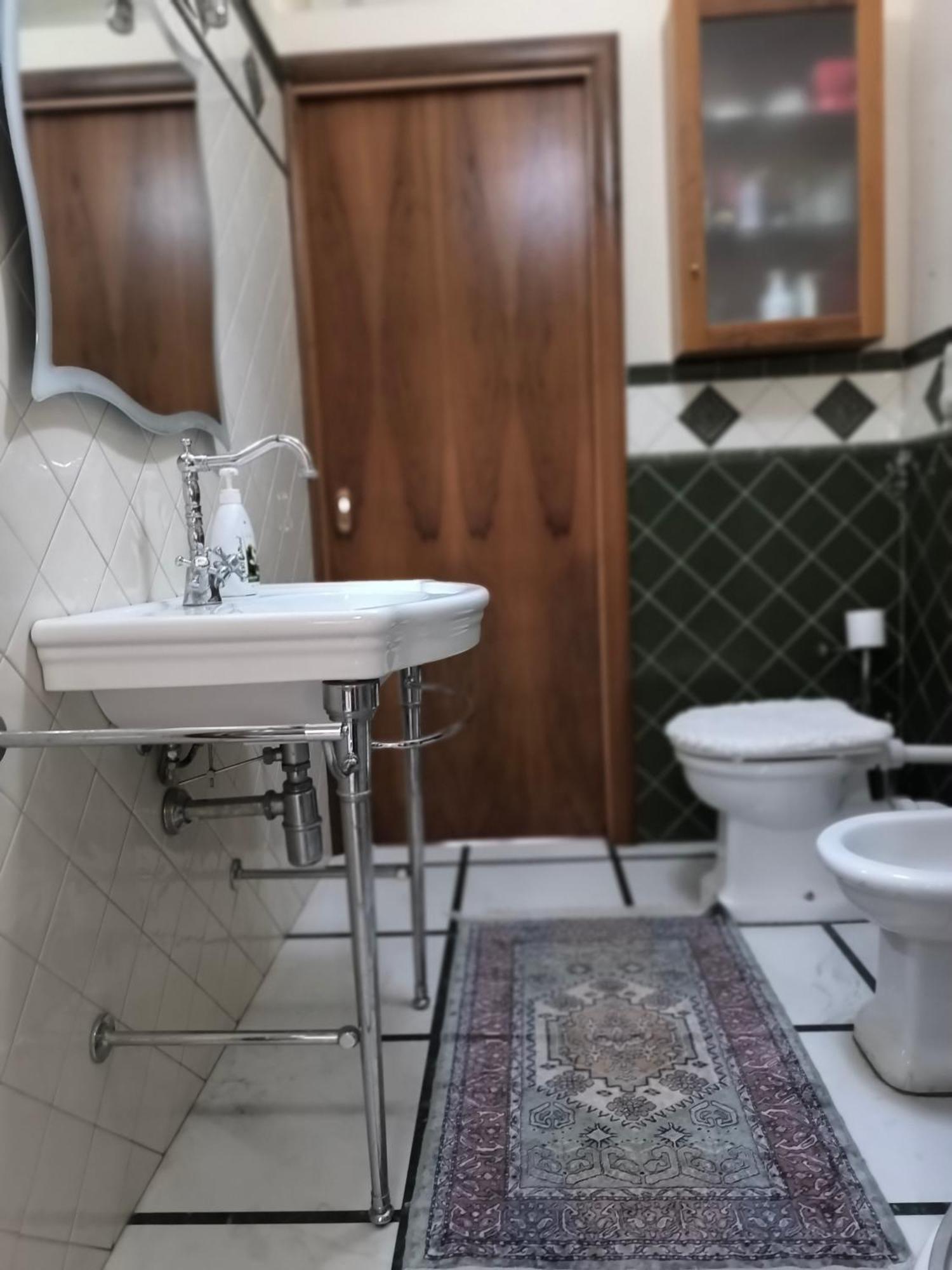 Bed & Breakfast Kalinka Bed & Breakfast Motta Sant'Anastasia Exterior photo