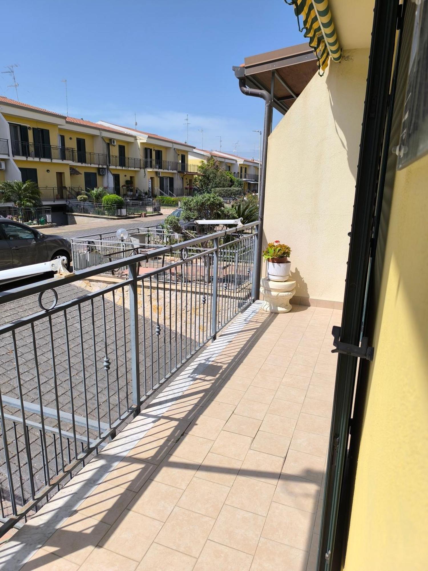Bed & Breakfast Kalinka Bed & Breakfast Motta Sant'Anastasia Exterior photo
