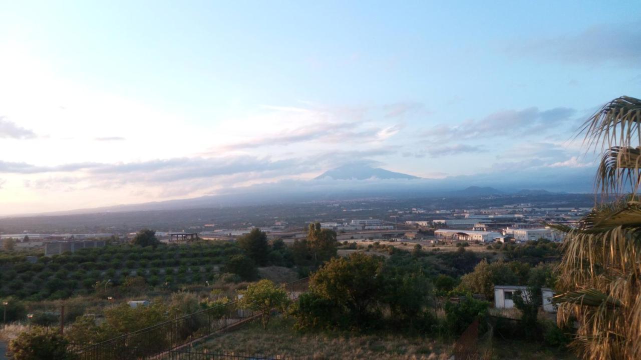 Bed & Breakfast Kalinka Bed & Breakfast Motta Sant'Anastasia Exterior photo
